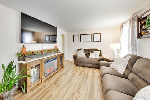 Tiny photo for 2807 Scott Street, Franklin Park, IL 60131 (MLS # 12773150)