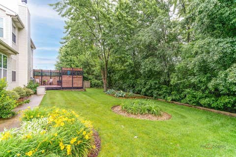 Tiny photo for 4501 W WESTCHESTER Lane, Libertyville, IL 60048 (MLS # 12680934)