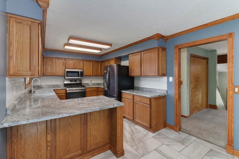 Tiny photo for 105 Buttercup Way, Bloomington, IL 61704 (MLS # 12768900)
