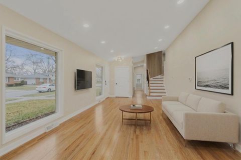 Tiny photo for 15401 Ellis Avenue, Dolton, IL 60419 (MLS # 12605647)