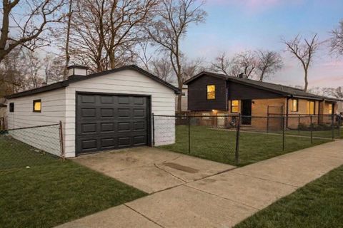 Tiny photo for 15401 Ellis Avenue, Dolton, IL 60419 (MLS # 12605647)
