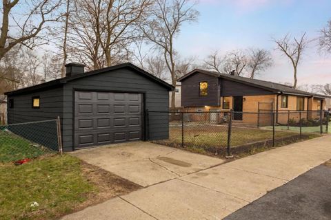 Tiny photo for 15401 Ellis Avenue, Dolton, IL 60419 (MLS # 12605647)