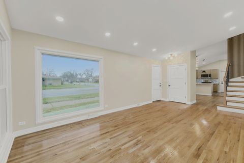 Tiny photo for 15401 Ellis Avenue, Dolton, IL 60419 (MLS # 12605647)