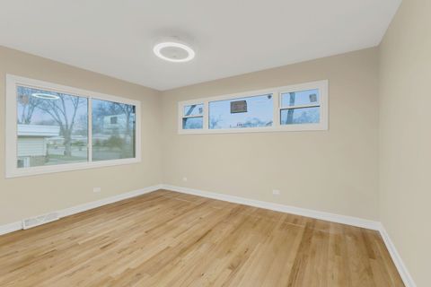 Tiny photo for 15401 Ellis Avenue, Dolton, IL 60419 (MLS # 12605647)