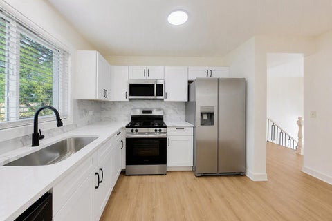 Tiny photo for 2 Oakmont Court, Streamwood, IL 60107 (MLS # 12757499)