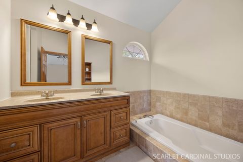 Tiny photo for 91 Forestview Lane, Aurora, IL 60502 (MLS # 12639746)