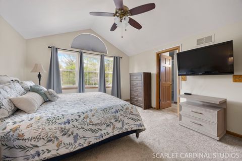 Tiny photo for 91 Forestview Lane, Aurora, IL 60502 (MLS # 12639746)