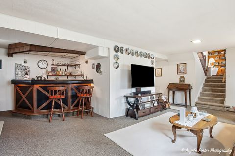 Tiny photo for 908 French Drive, Mundelein, IL 60060 (MLS # 12586801)