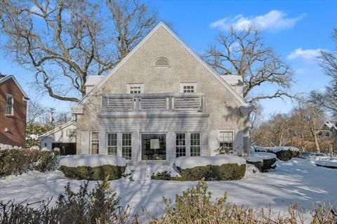 Tiny photo for 900 Sheridan Road, Wilmette, IL 60091 (MLS # 12528276)