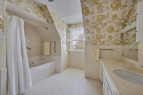 Tiny photo for 900 Sheridan Road, Wilmette, IL 60091 (MLS # 12528276)