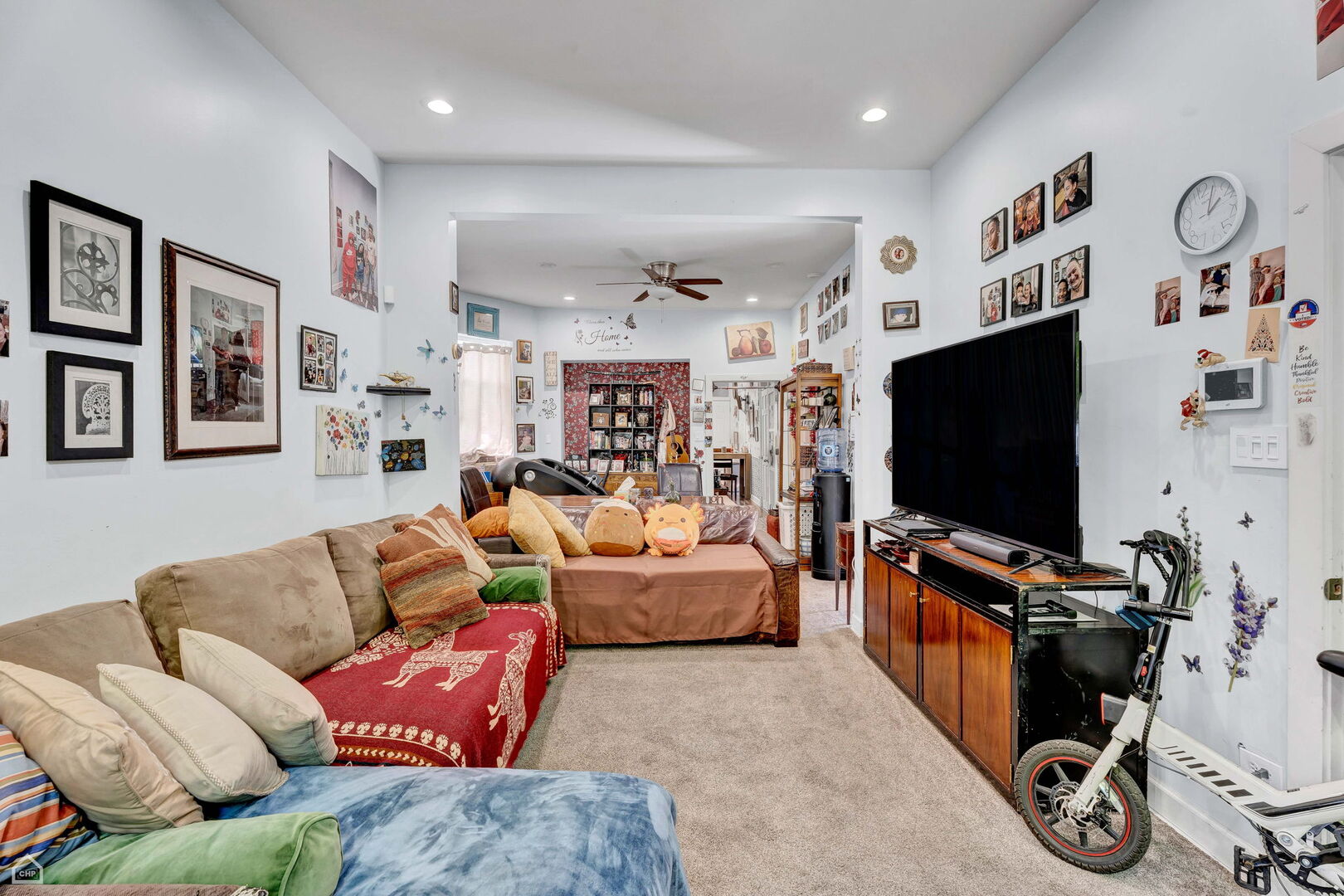 2629 W Evergreen Avenue