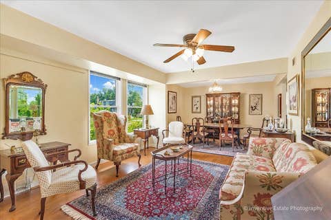 Tiny photo for 143 Woodstock Avenue, Clarendon Hills, IL 60514 (MLS # 12709627)