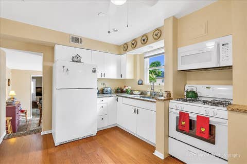 Tiny photo for 143 Woodstock Avenue, Clarendon Hills, IL 60514 (MLS # 12709627)