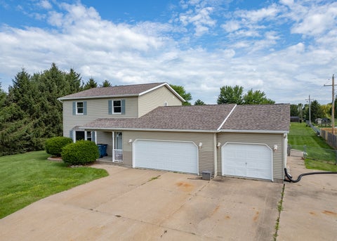 Photo of 2316 9th Street, Camanche, IA 52730 (MLS # 12700565)