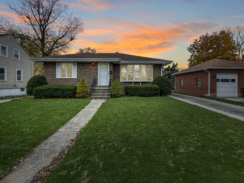 A home in Lansing