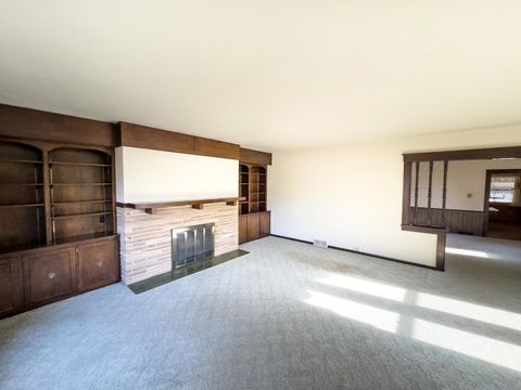 Tiny photo for 308 S Jackson Street, Flanagan, IL 61740 (MLS # 12545613)