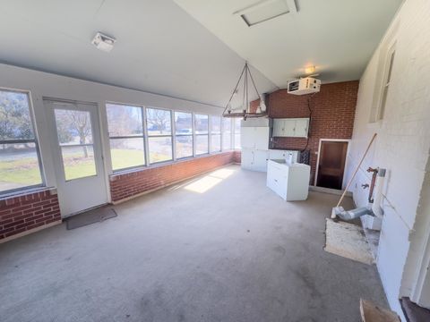 Tiny photo for 308 S Jackson Street, Flanagan, IL 61740 (MLS # 12545613)