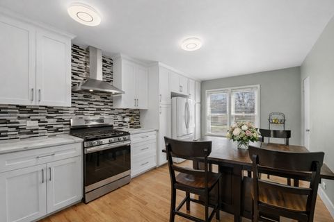 Tiny photo for 1318 Highland Avenue, Berwyn, IL 60402 (MLS # 12594094)