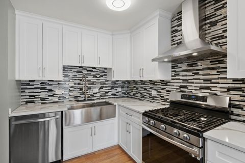 Tiny photo for 1318 Highland Avenue, Berwyn, IL 60402 (MLS # 12594094)