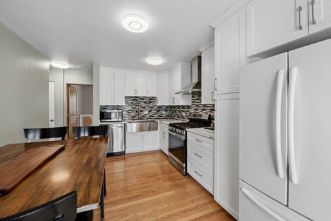 Tiny photo for 1318 Highland Avenue, Berwyn, IL 60402 (MLS # 12594094)