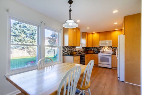 Tiny photo for 1734 Somerfield Lane, Crystal Lake, IL 60014 (MLS # 12521354)