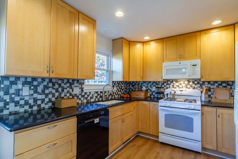 Tiny photo for 1734 Somerfield Lane, Crystal Lake, IL 60014 (MLS # 12521354)