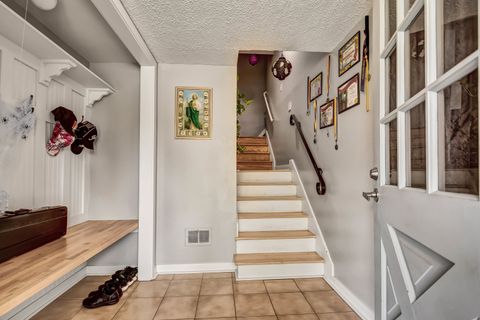 Tiny photo for 15251 Colina Avenue, Oak Forest, IL 60452 (MLS # 12518957)