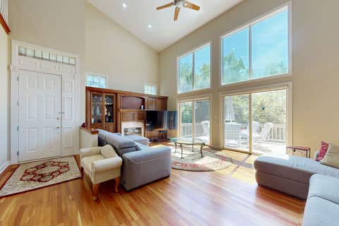 Tiny photo for 1298 S Falcon Drive, Palatine, IL 60067 (MLS # 12719605)