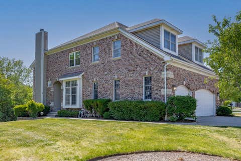 Photo of 1298 S Falcon Drive, Palatine, IL 60067 (MLS # 12719605)