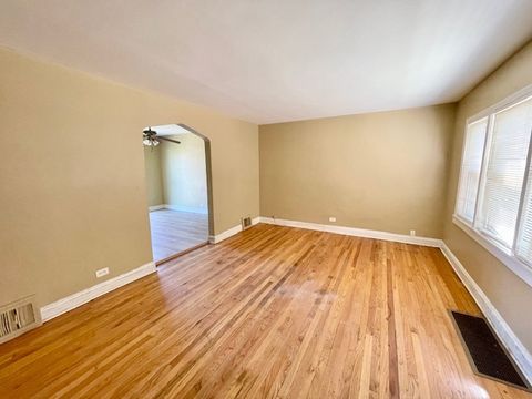 Tiny photo for 9247 S Sangamon Street, Chicago, IL 60620 (MLS # 12489802)