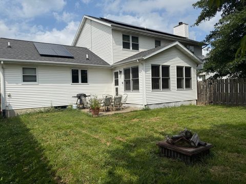 Tiny photo for 1891 Indian Springs Court, Freeport, IL 61032 (MLS # 12452691)