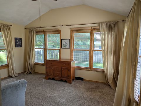 Tiny photo for 1891 Indian Springs Court, Freeport, IL 61032 (MLS # 12452691)