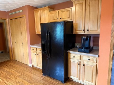 Tiny photo for 1891 Indian Springs Court, Freeport, IL 61032 (MLS # 12452691)