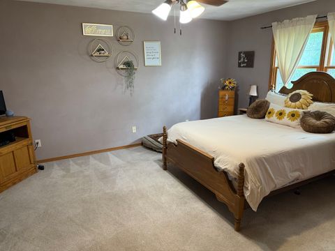 Tiny photo for 1891 Indian Springs Court, Freeport, IL 61032 (MLS # 12452691)