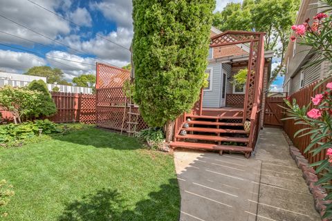 Tiny photo for 4824 N Natchez Avenue, Chicago, IL 60656 (MLS # 12494199)