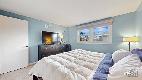 Tiny photo for 7731 Maple Street, Morton Grove, IL 60053 (MLS # 12586045)