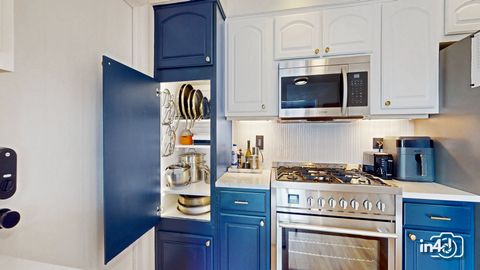 Tiny photo for 7731 Maple Street, Morton Grove, IL 60053 (MLS # 12586045)