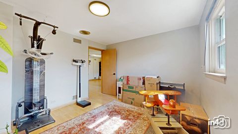 Tiny photo for 7731 Maple Street, Morton Grove, IL 60053 (MLS # 12586045)