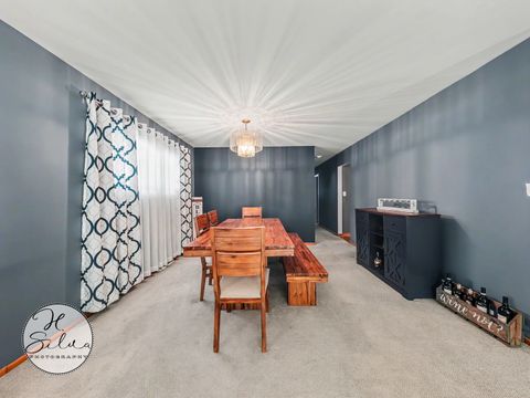 Tiny photo for 4402 Sycamore Lane, Rolling Meadows, IL 60008 (MLS # 12714556)