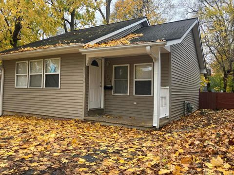 A home in Round Lake Park