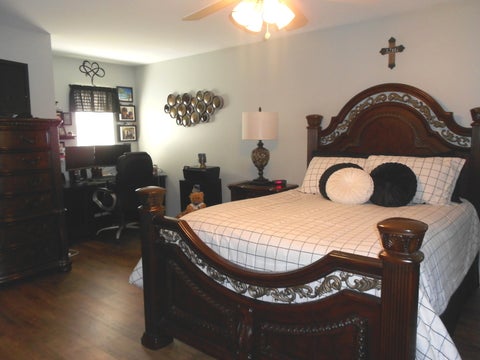 Tiny photo for 1950 Cobblestone Drive, Carpentersville, IL 60110 (MLS # 12722652)