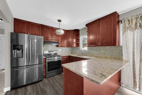 Tiny photo for 6988 Plumtree Lane, Hanover Park, IL 60133 (MLS # 12462847)