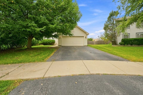 Photo of 2420 Sisters Court, Naperville, IL 60564 (MLS # 12752785)