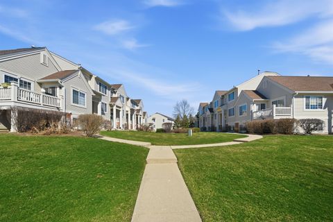 Tiny photo for 542 Cary Woods Circle, Cary, IL 60013 (MLS # 12597016)