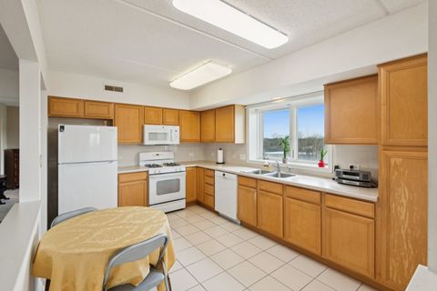 Tiny photo for 5155 Madison Street #509, Skokie, IL 60077 (MLS # 12613042)