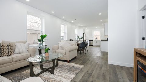 Tiny photo for 733 W Prairie Street, Pontiac, IL 61764 (MLS # 12559378)