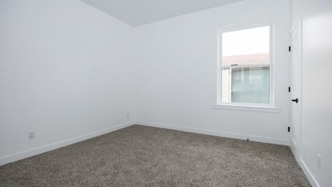 Tiny photo for 733 W Prairie Street, Pontiac, IL 61764 (MLS # 12559378)