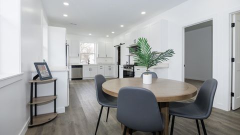 Tiny photo for 733 W Prairie Street, Pontiac, IL 61764 (MLS # 12559378)