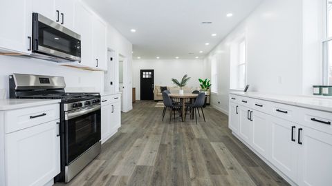 Tiny photo for 733 W Prairie Street, Pontiac, IL 61764 (MLS # 12559378)