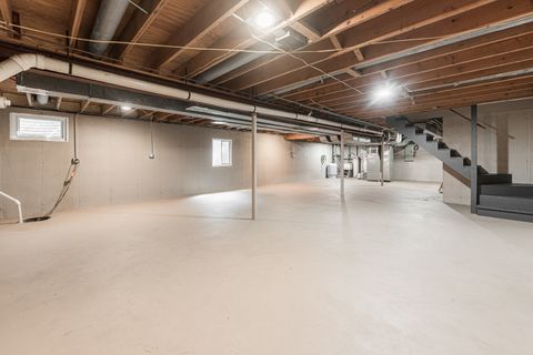 Tiny photo for 40W630 Winchester Way, St. Charles, IL 60175 (MLS # 12436546)